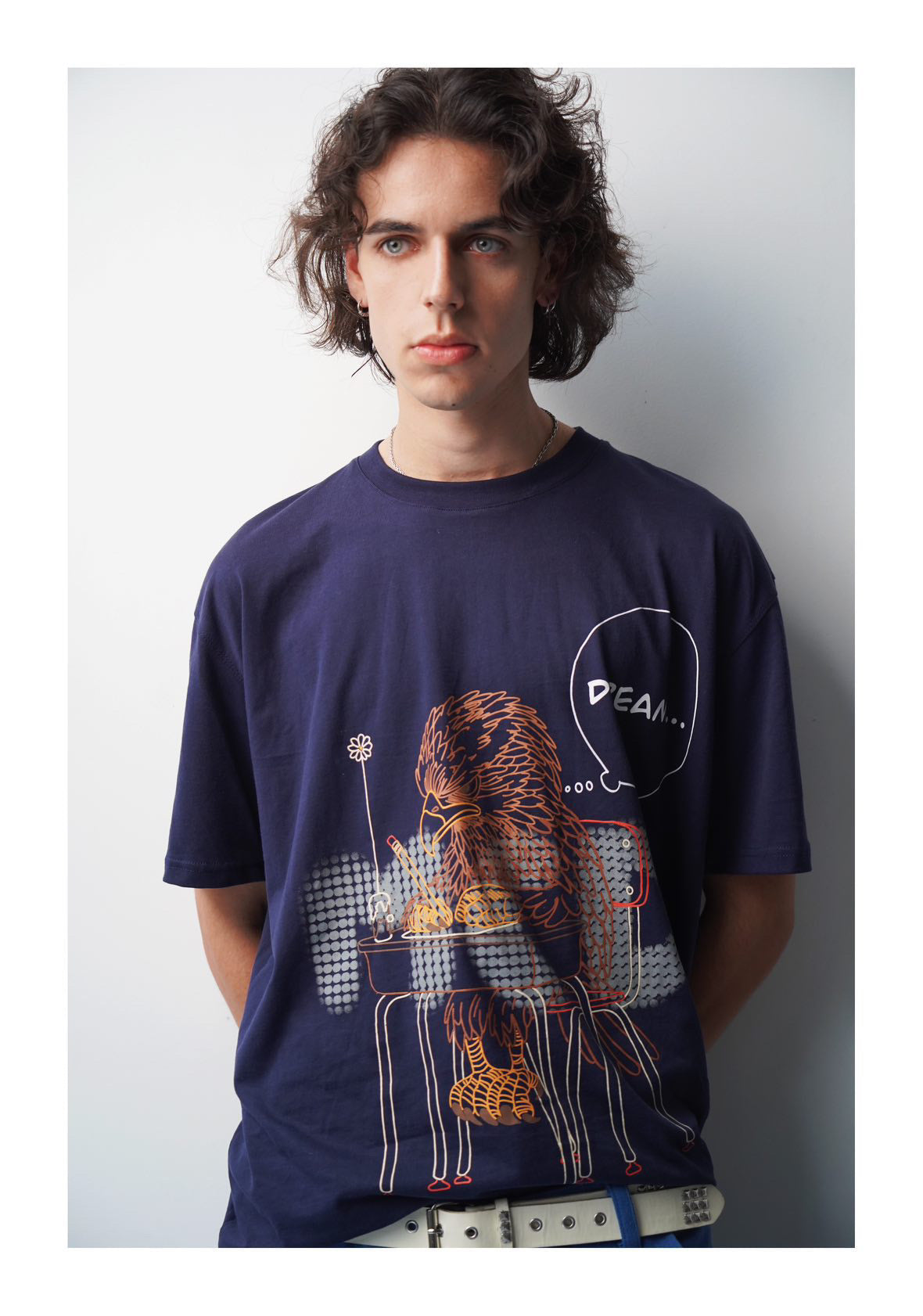 Oversized blue short-sleeve T-shirt