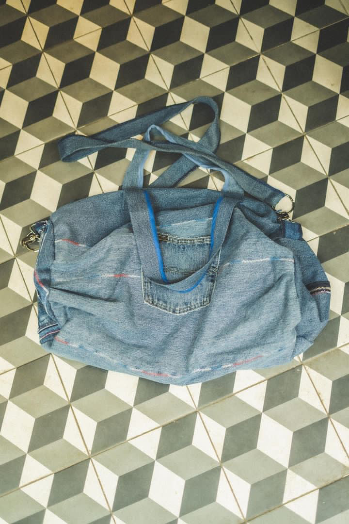 Travel bag - blue jean