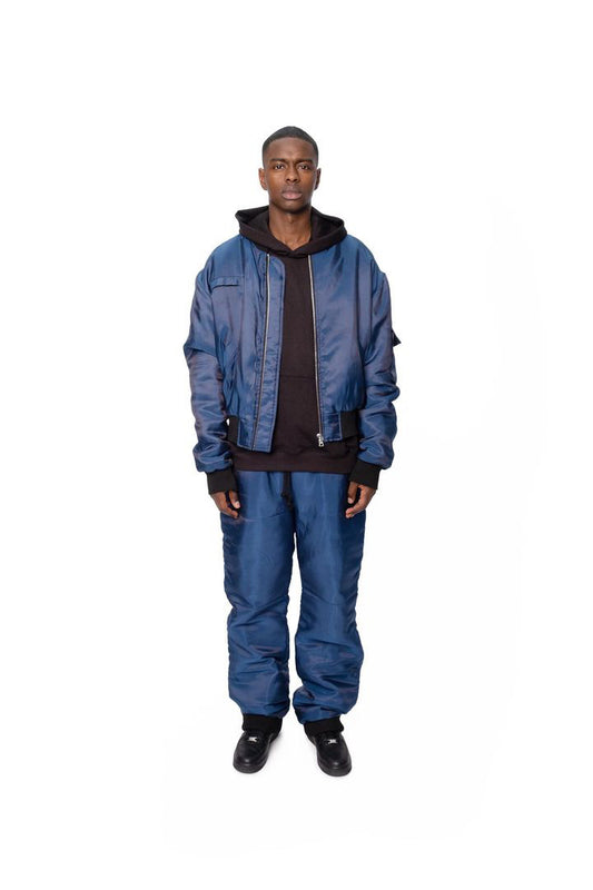 Full king blue quilted